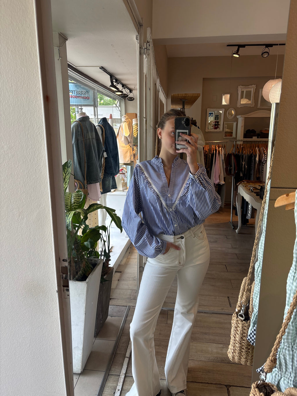Jean Oxford Blanco